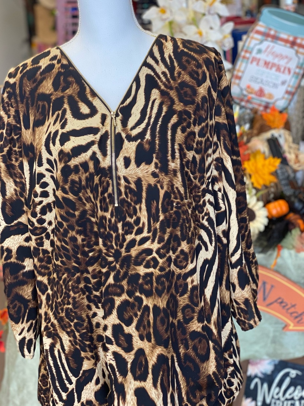 Sara Michelle Leopard-Print Zip V-Neck Tunic in Brown and Black